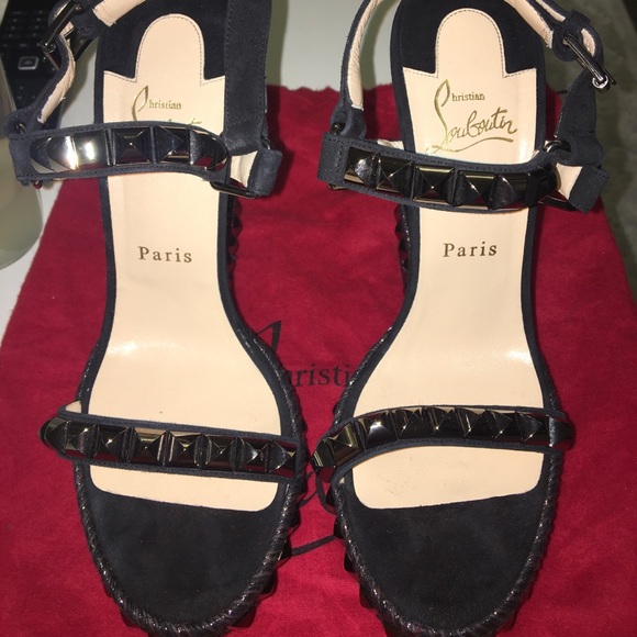 christian louboutin black wedged heels - Picture 2 of 3