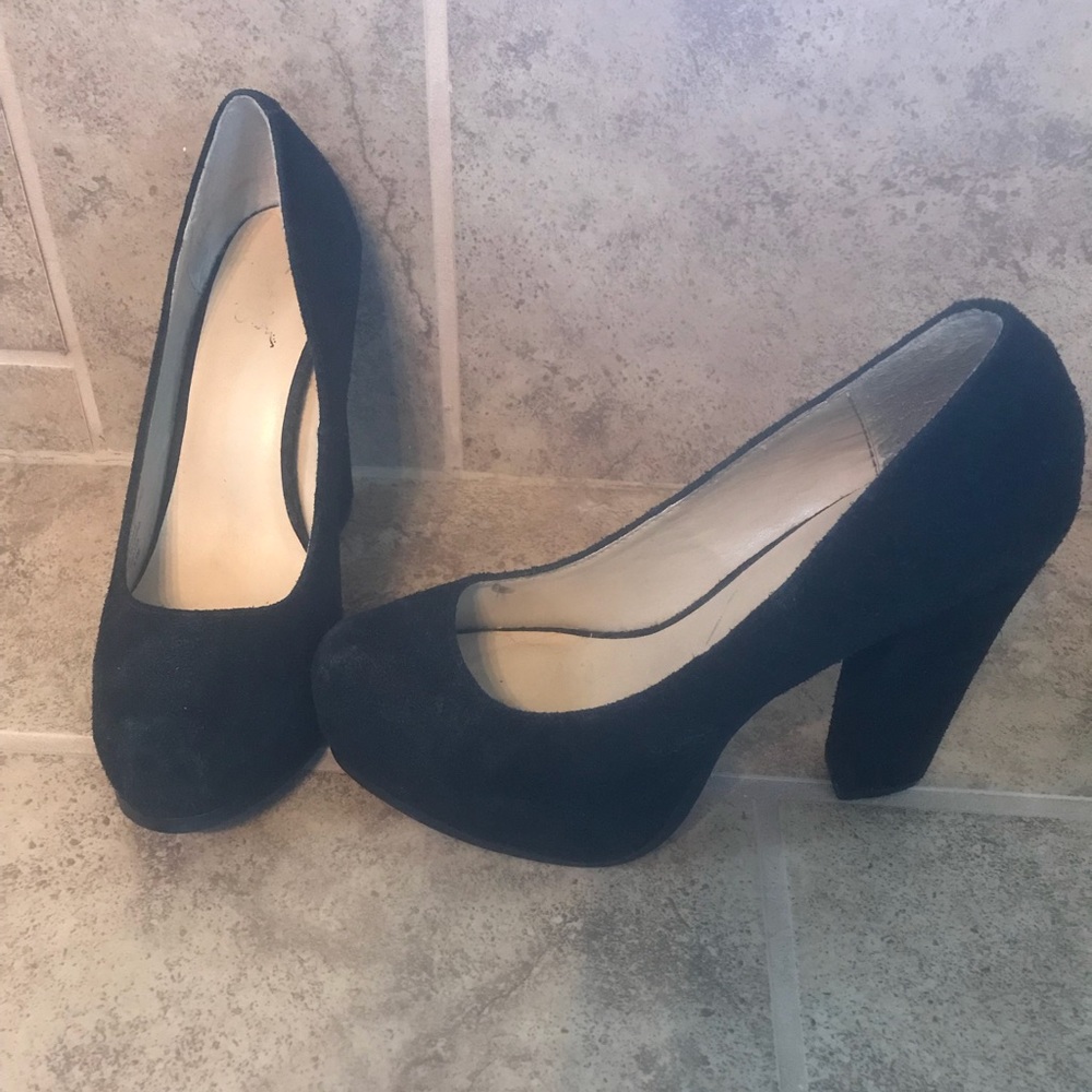Black chunky heels