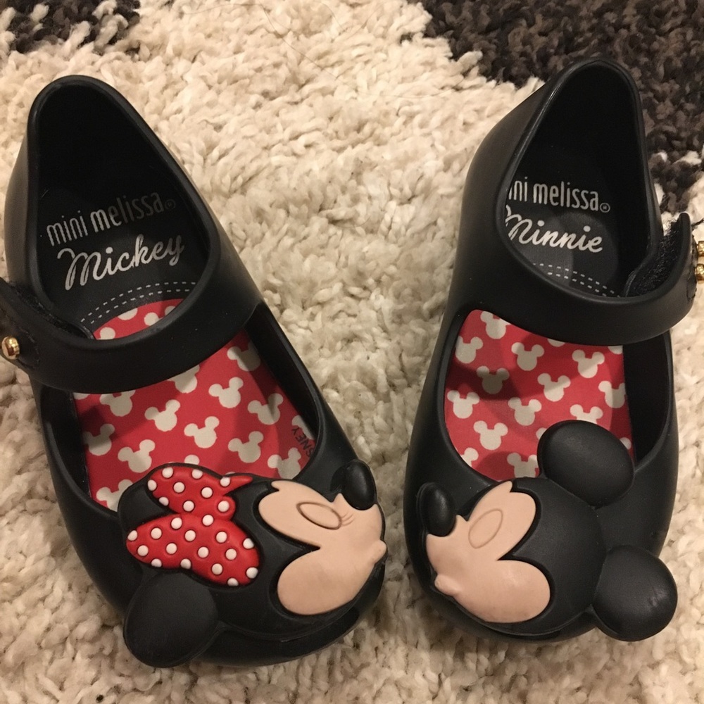 Toddler Mini Melissa size 5 shoe