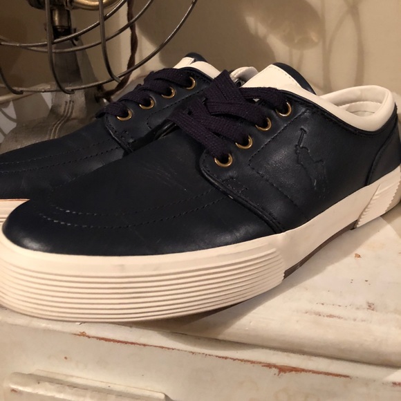 Polo by Ralph Lauren shoes size 9 - Picture 2 of 4