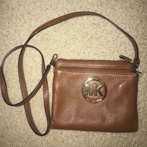 MICHEAL KORS crossbody