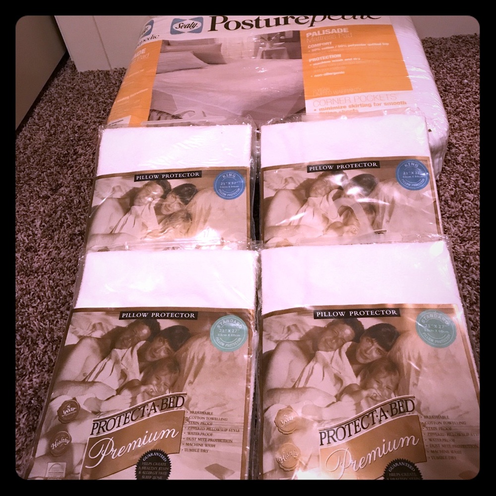 Sealy Posturepedic Mattress & Pillow protectors