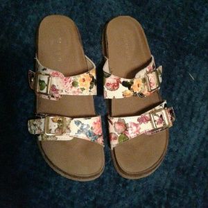 MADDEN GIRL double strap💙💚💜❤