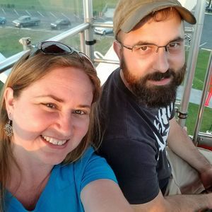 Meet your Posher, Roxanna