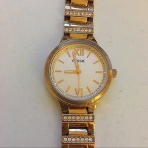 Rose gold Fossil watch