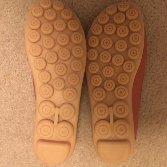 Women’s shoes - Picture 2 of 2