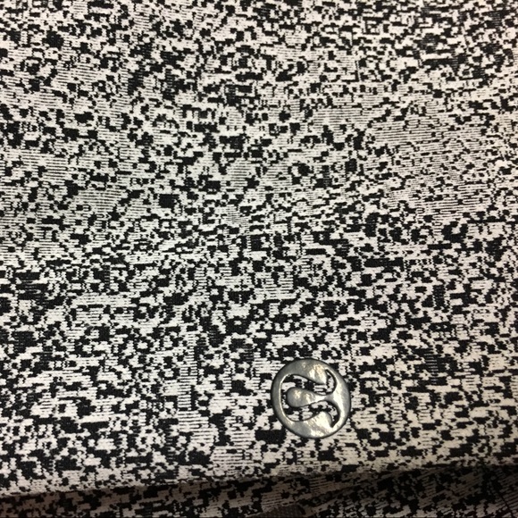 SOLD Lululemon Spray Jacquard pattern Jet pant - Picture 5 of 6