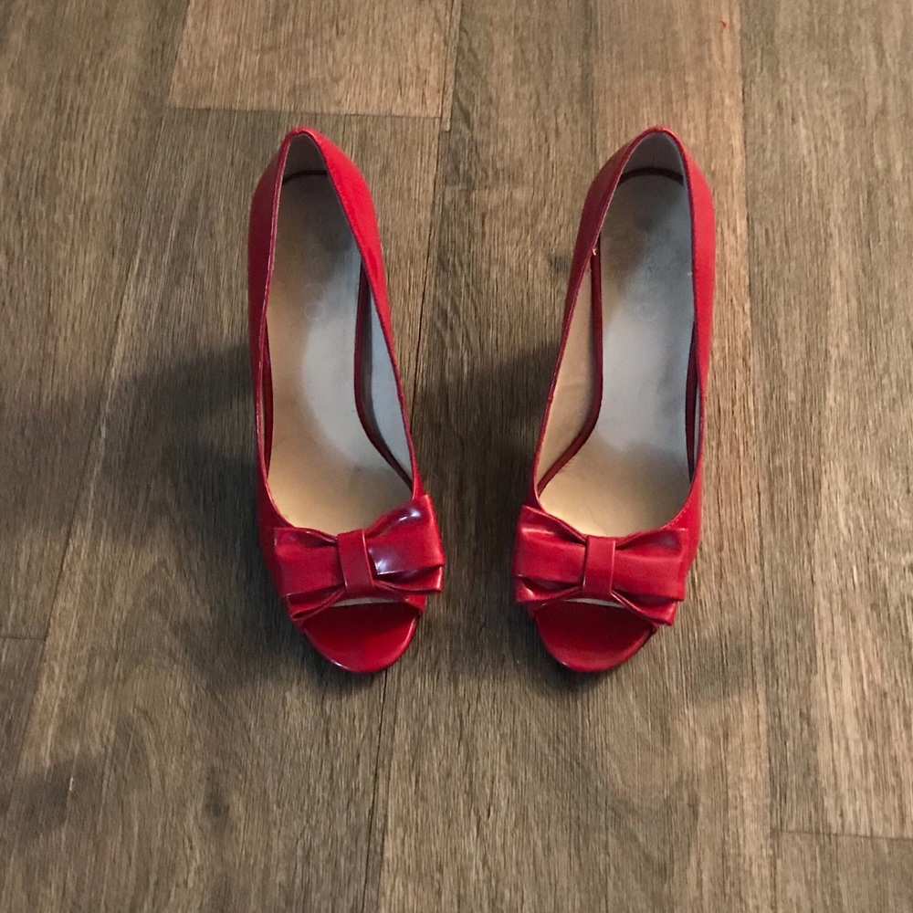 Nine&Co Red Open Toe Heels with Bow