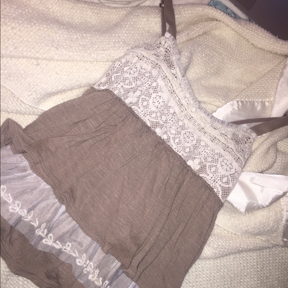 Cute Tops Bundle! - Picture 4 of 7