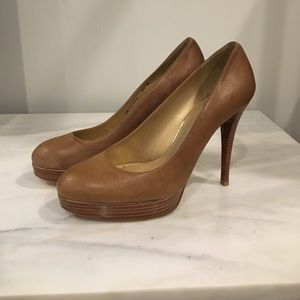 Stuart Weitzman Rowswoo platform heel in toffee