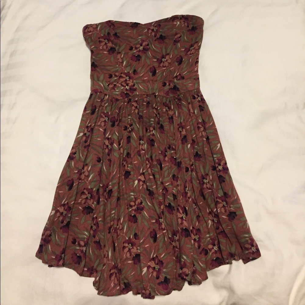 Urban Outfitters Kimchi Blue floral flowy dress
