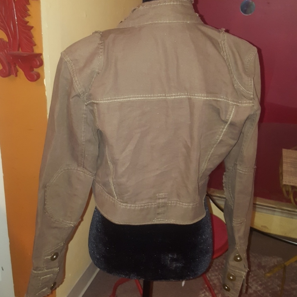 Unique jacket - Picture 5 of 5
