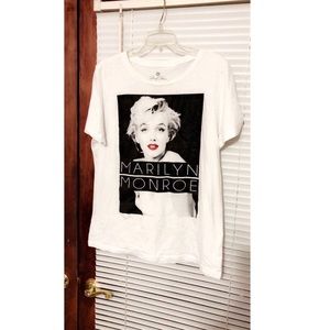 Marylin Monroe boyfriend tee