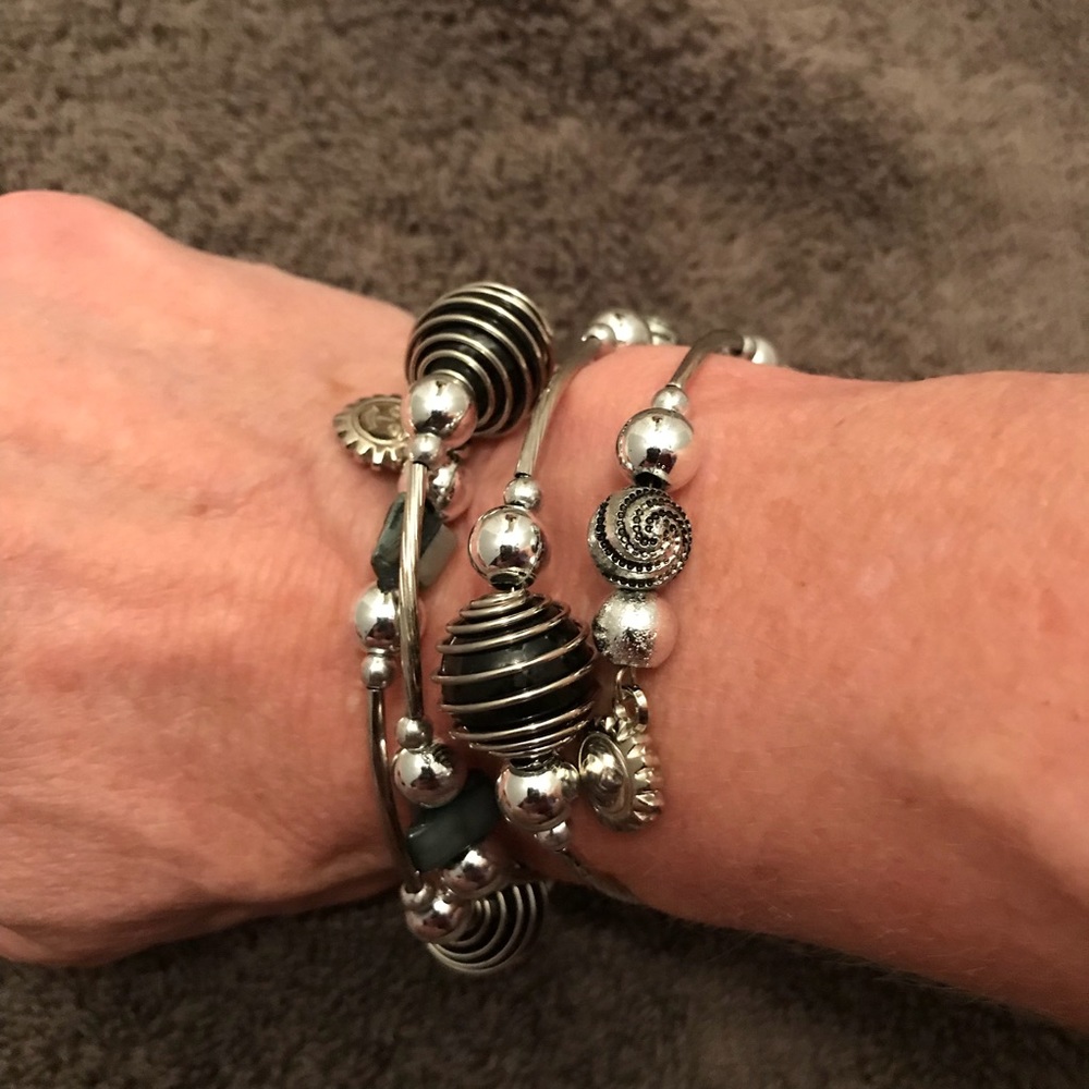 Bracelet - Picture 2 of 5