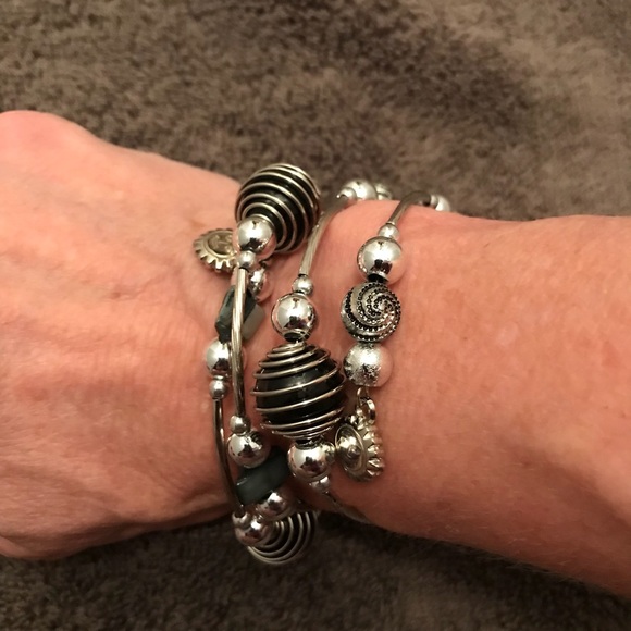 Bracelet - Picture 2 of 5