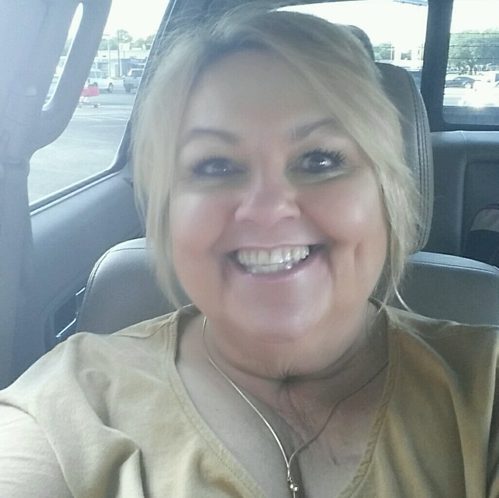 Meet your Posher, Delores