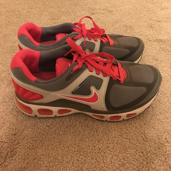 nike air tailwind flywire