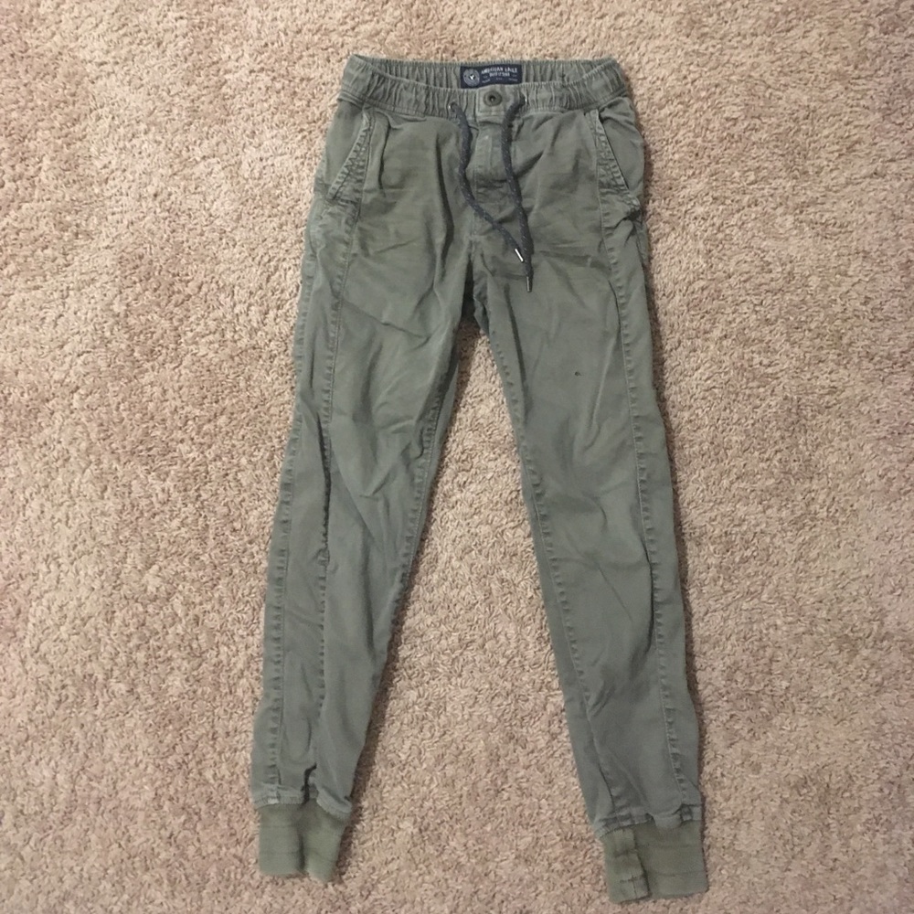 American eagle joggers