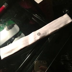 White Lululemon headband; thin band