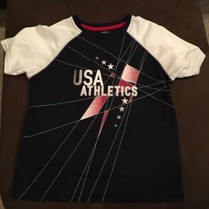 Boys USA Athletics shirt size small (6/7)