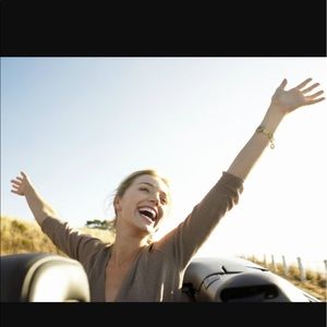 Meet your Posher, Yesi