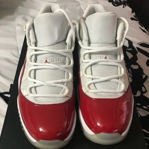 Jordan retro 11 cherry low