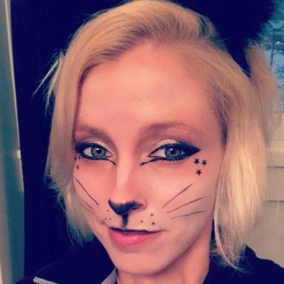 Meet your Posher, Angi - Picture 1 of 1