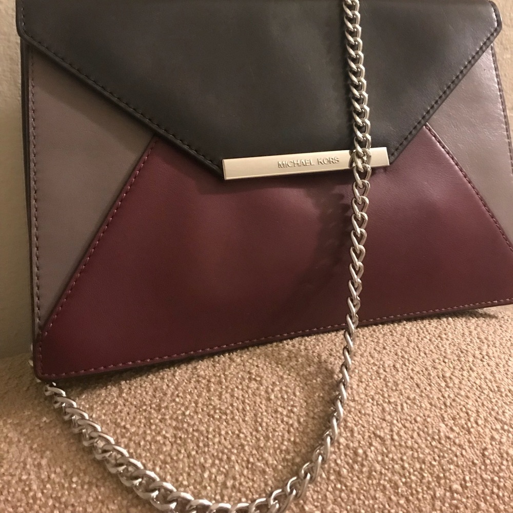 🎉SOLD🎉So classy evening clutch Michael Kor - Picture 3 of 4