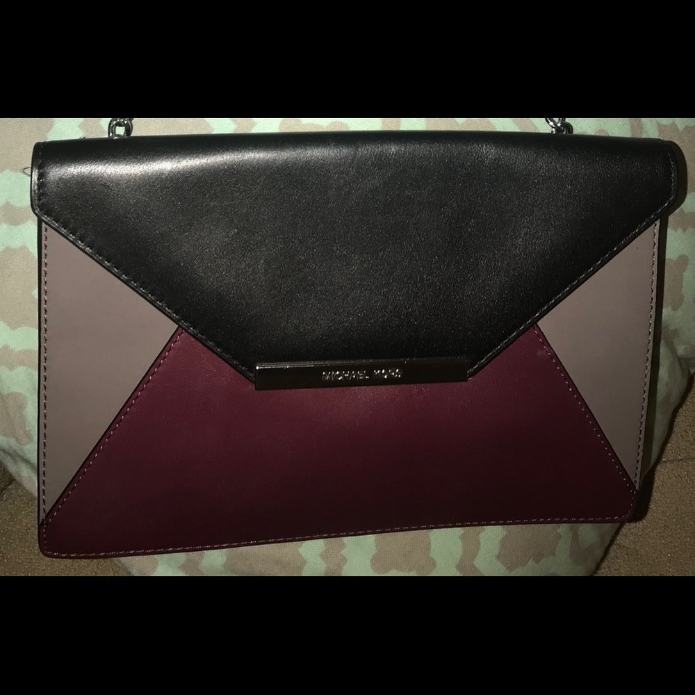 🎉SOLD🎉So classy evening clutch Michael Kor - Picture 4 of 4