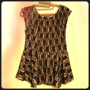 Super cute lace top!