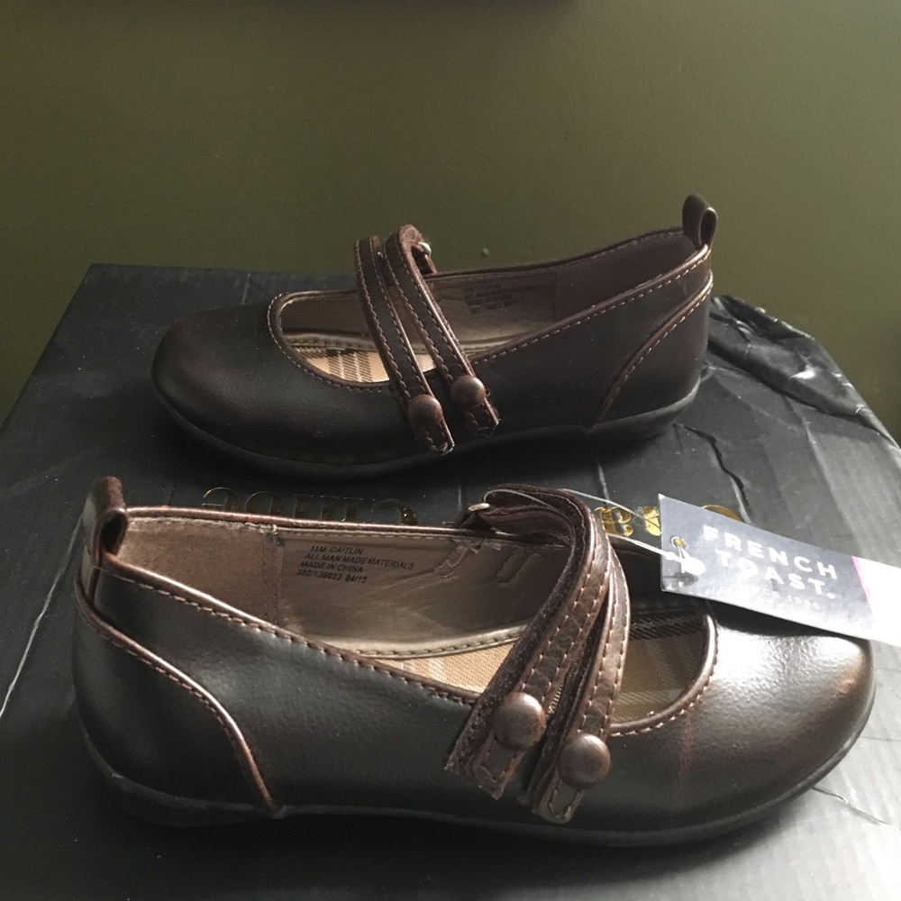 French Toast Mary Jane shoes