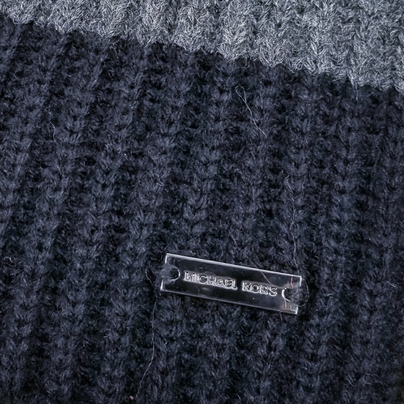 🔴LAST 1/LAST DAY🔴MICHAEL KORS KNIT BEANIE - Picture 4 of 4