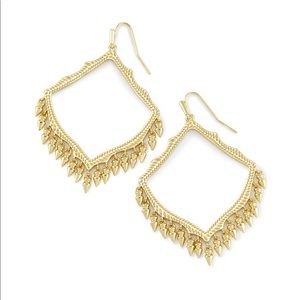 Kendra scott Lacy earrings