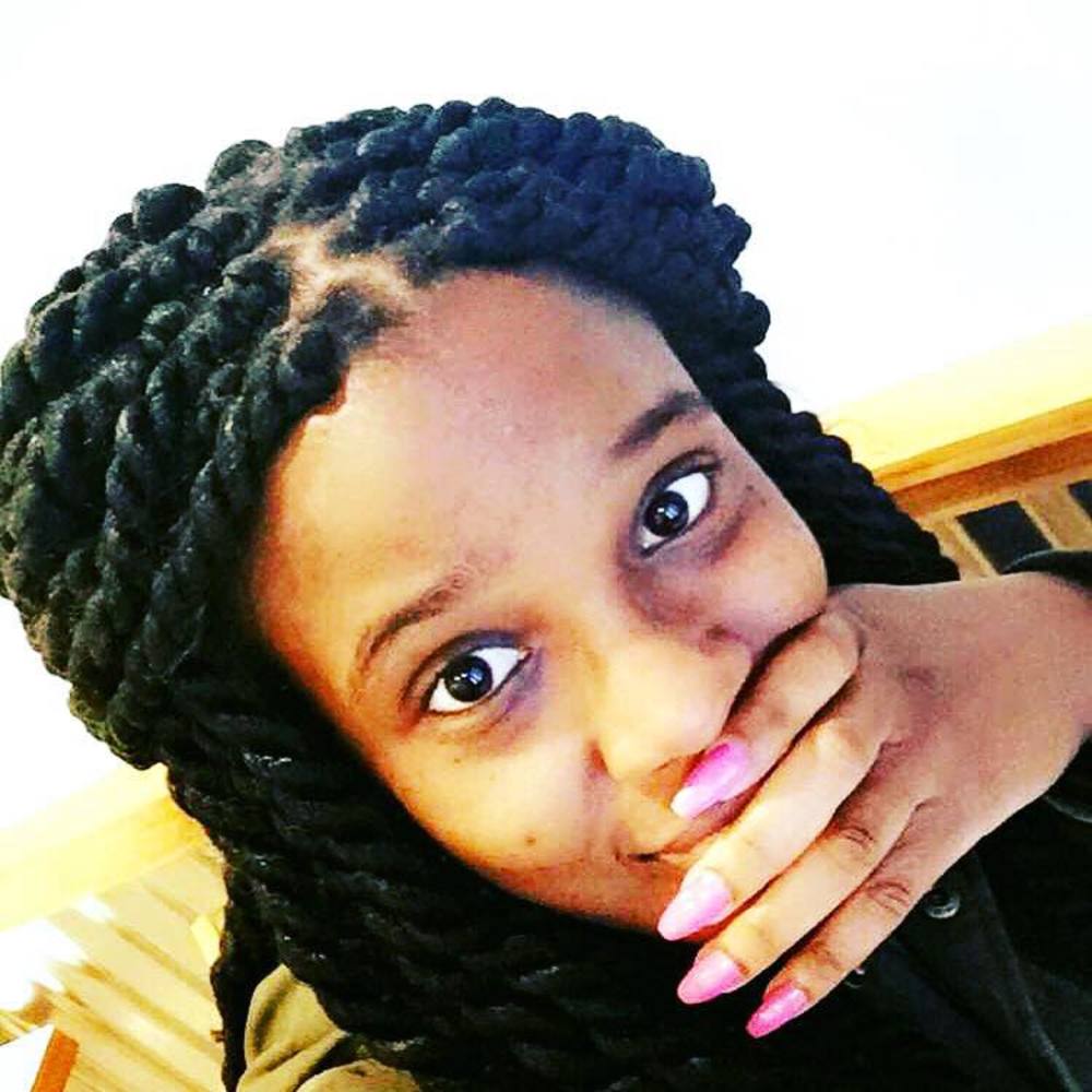Meet your Posher, Naomi