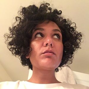 Meet your Posher, Noor