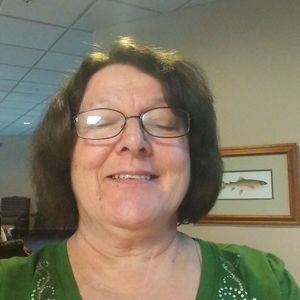 Meet your Posher, Lois