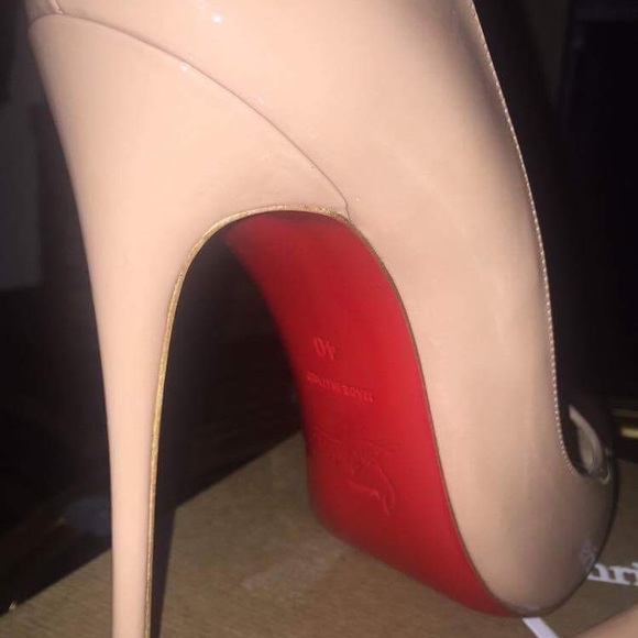 So Kate .........Size 40.....(US size 9/12) - Picture 6 of 6