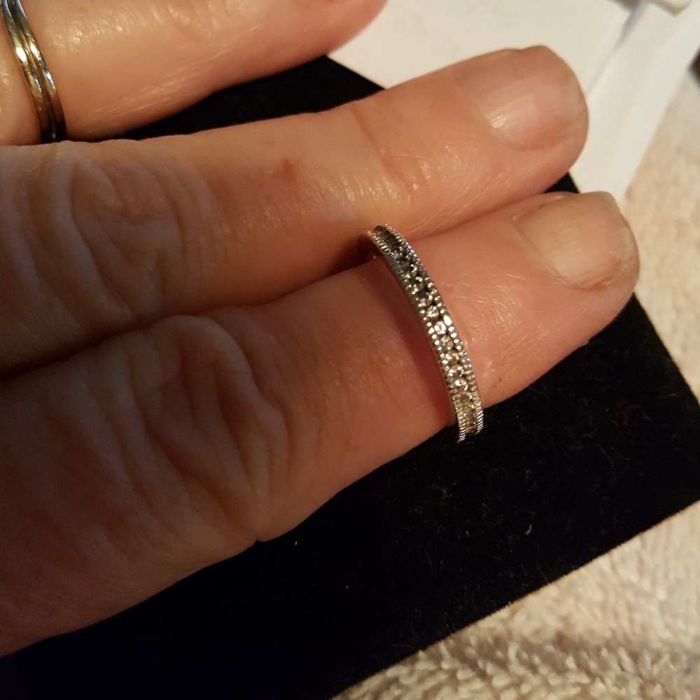 Eternity ring