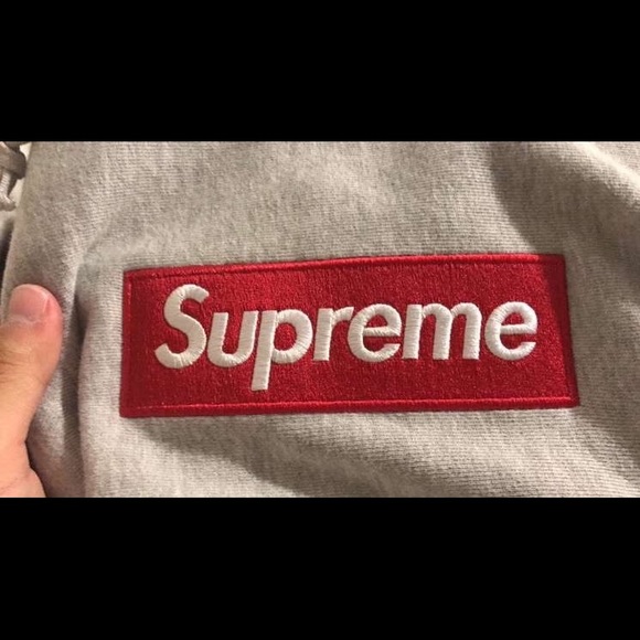 Supreme Box Logo Hoodie - Picture 7 of 7