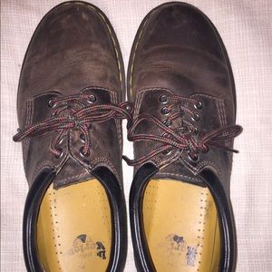 Dr. Martens - US Men's 9