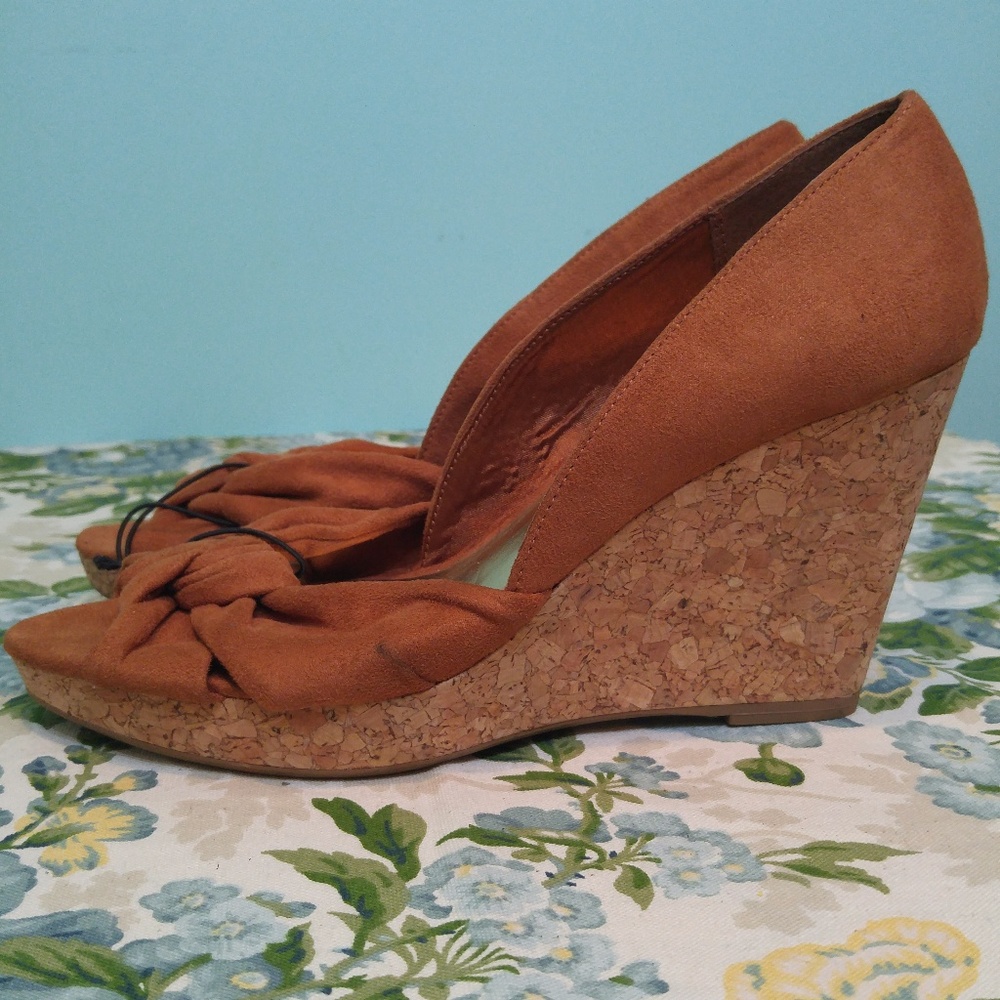 H&M Brown Faux Suede OpenToe Cork Wedges Sandals 9