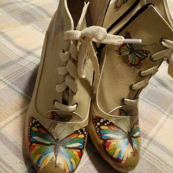 Womens butterfly heels - Picture 1 of 1