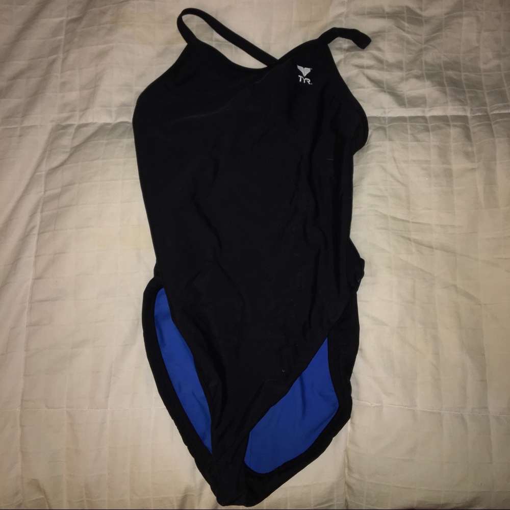 TYR REVERSIBLE PRACTICE SUIT