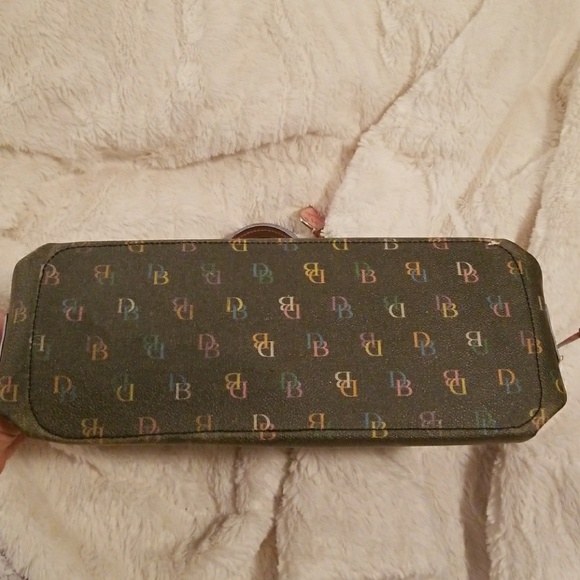 Dooney & Bourke Handbag - Picture 3 of 6
