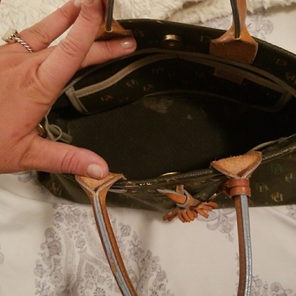 Dooney & Bourke Handbag - Picture 4 of 6