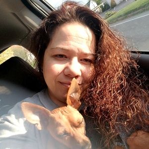 Meet your Posher, Angela