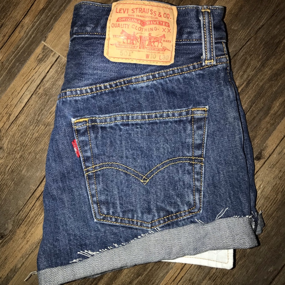 Levi jean shorts