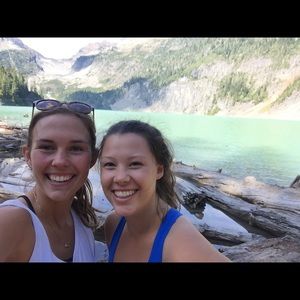 Meet your Posher, Courtney