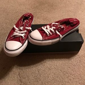 Women’s Converse Size 11. Brand new!
