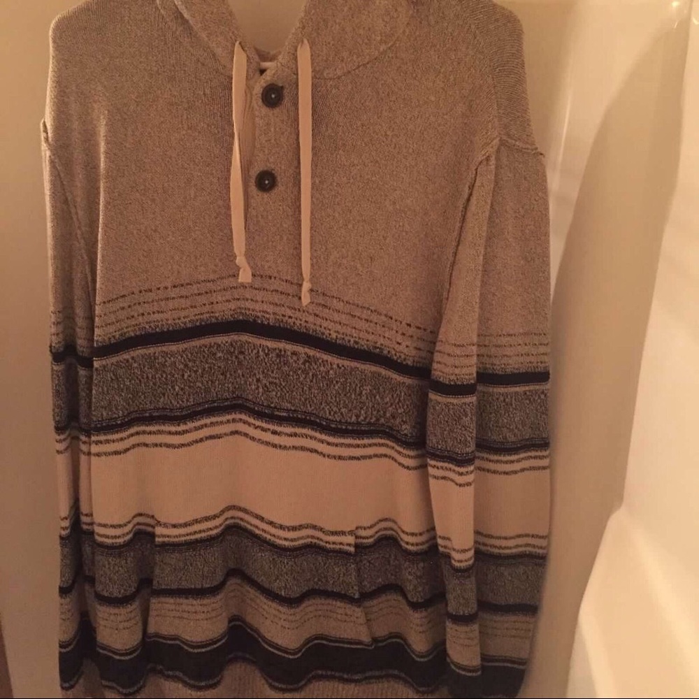 American Eagle Sweatshirt